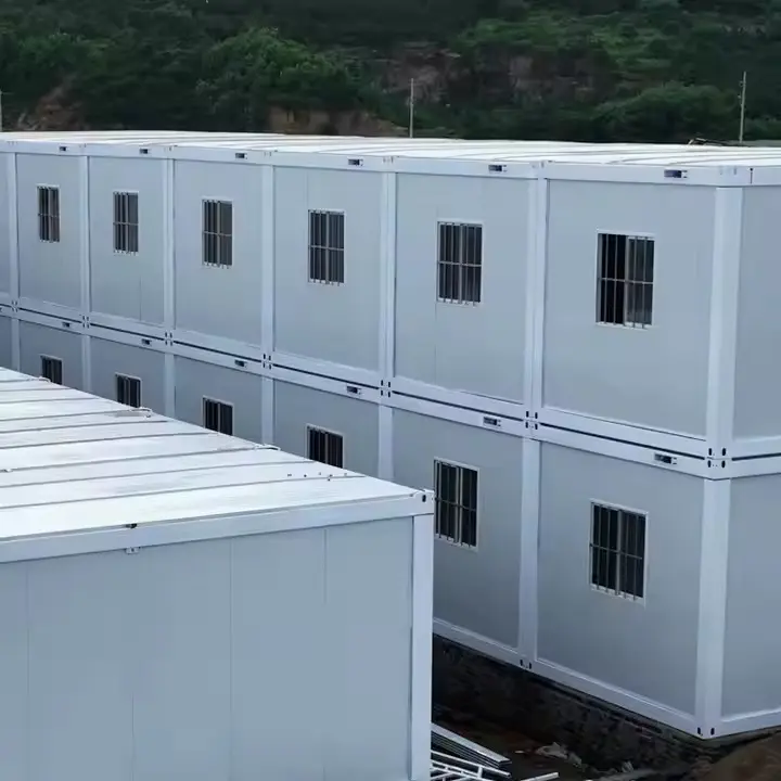 नवीन, पुन्हा वापरता येण्याजोगे आणि टिकाऊ फ्लॅट-पॅक कंटेनर घरे कोणते फायदे देतात?